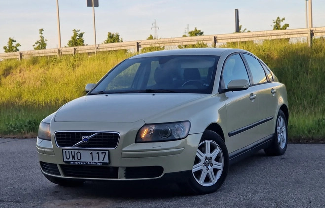 Volvo S40 cena 12900 przebieg: 271076, rok produkcji 2004 z Gostyń małe 277